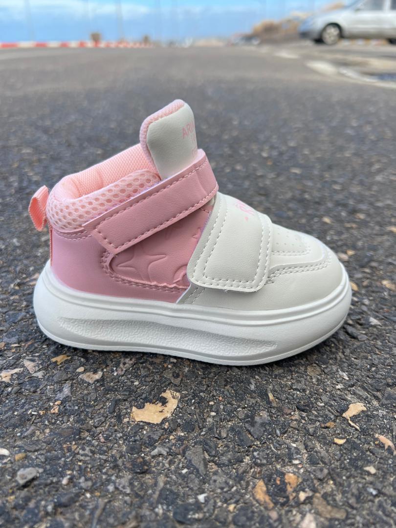 Le Lapin rose | 🐆👟