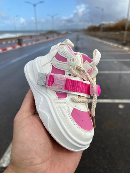 الأرنب الوردي | 🐰🌸👟