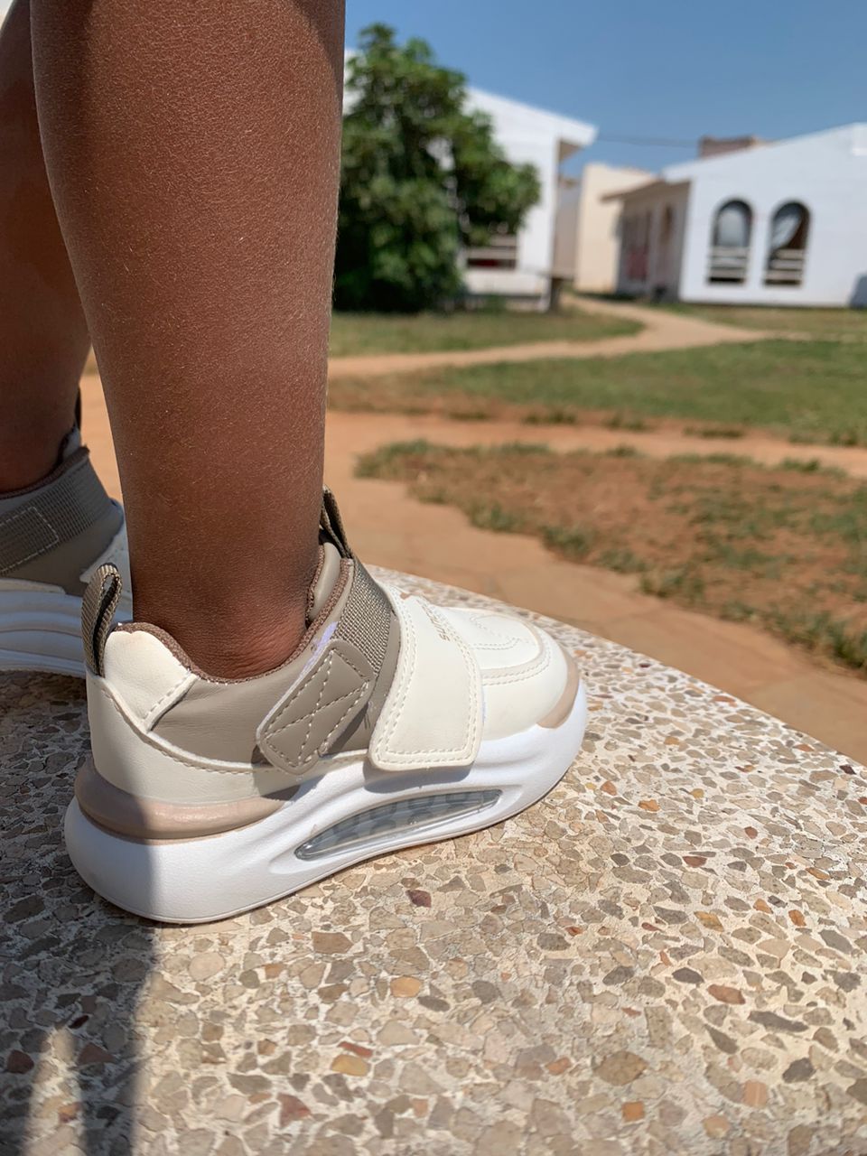 Petit Tigre Beige 👟